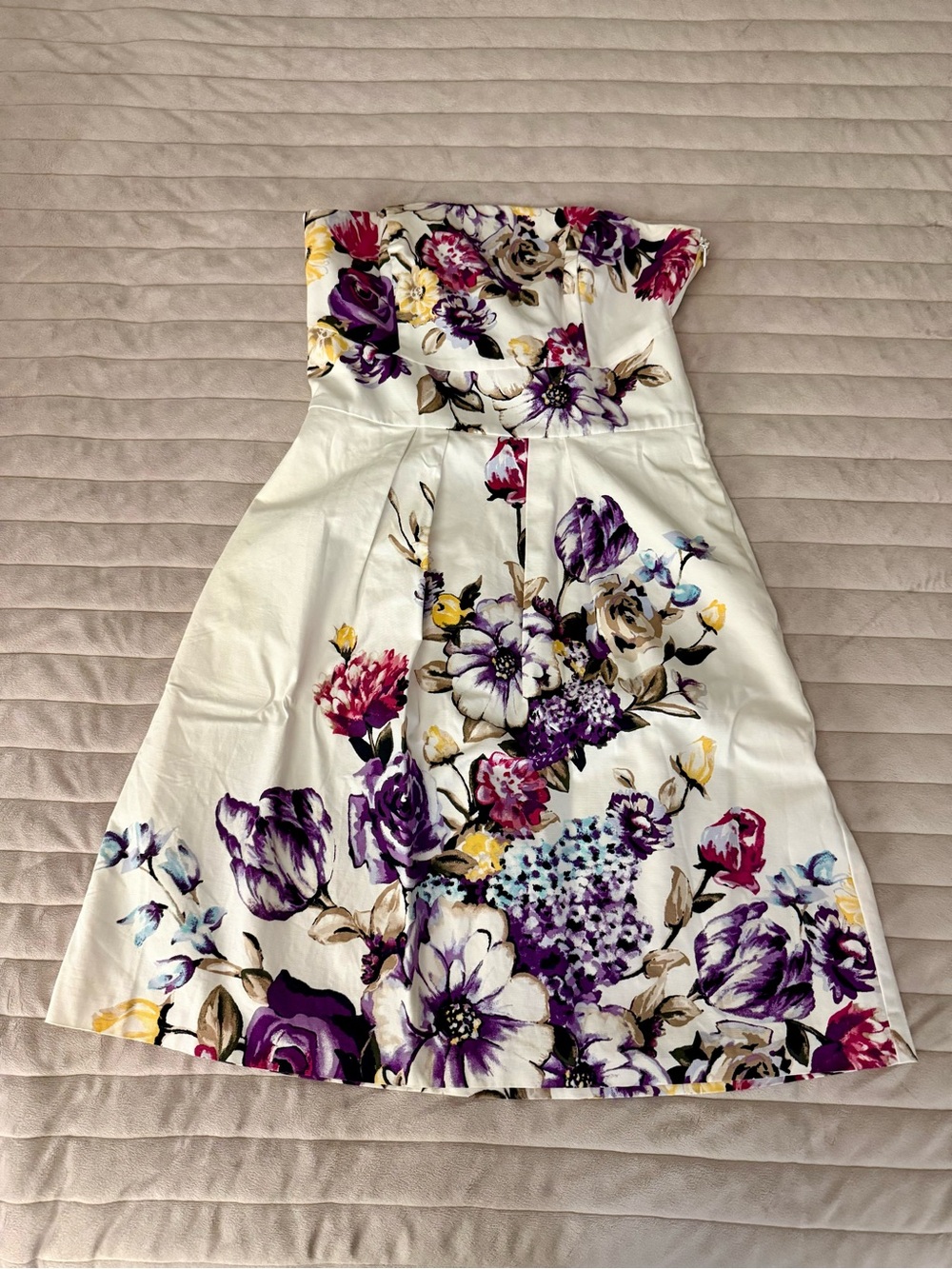 White House Black Market - Strapless Floral A-Line Dress w/ Purple Blooms